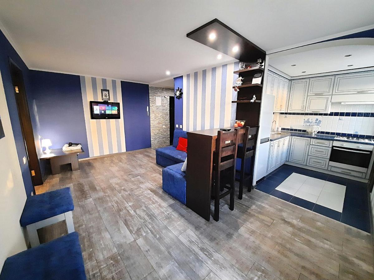 Sea Style - Сеть Апартаментов Alex Apartments Бесконтактное Заселение 24-7 Poltava Esterno foto